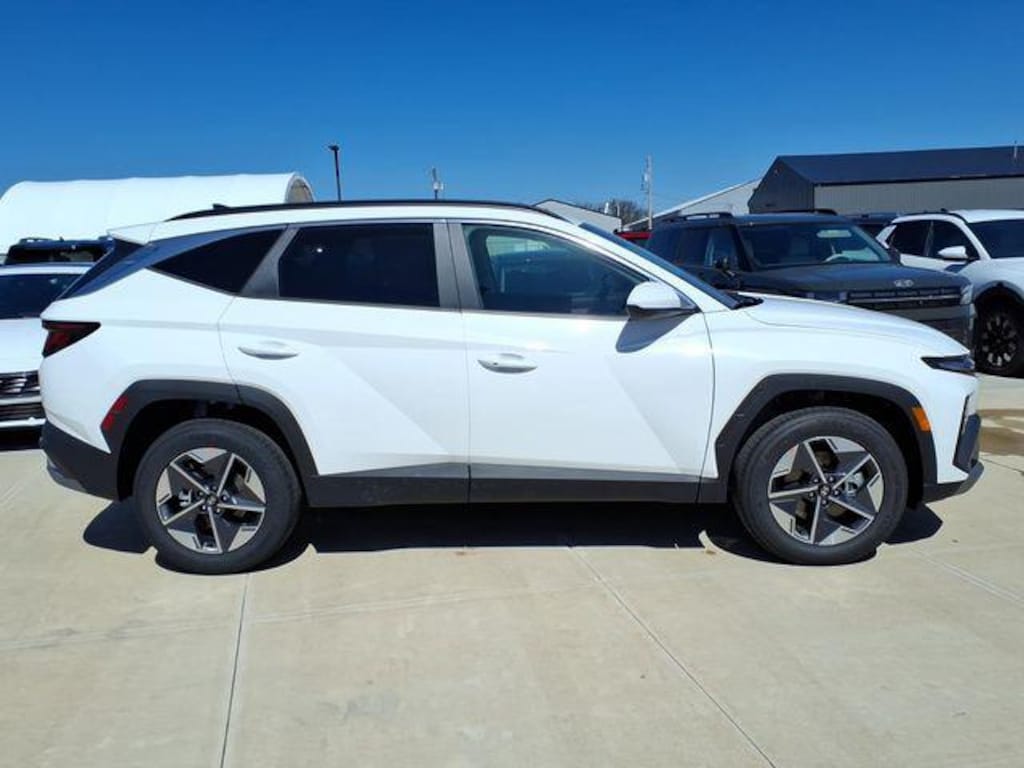 New 2026 Hyundai Tucson SEL AWD SUV