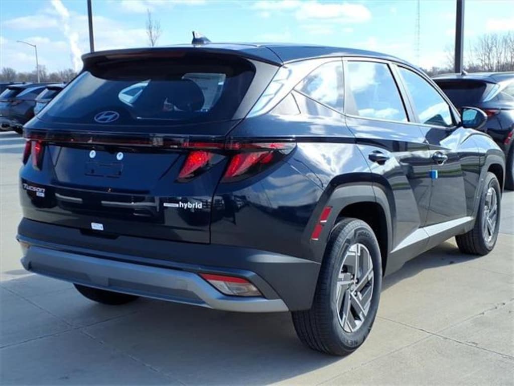 New 2026 Hyundai Tucson Hybrid Blue SUV