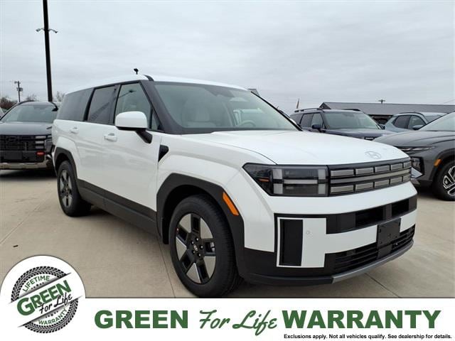 2026 Hyundai Santa Fe SE's photo