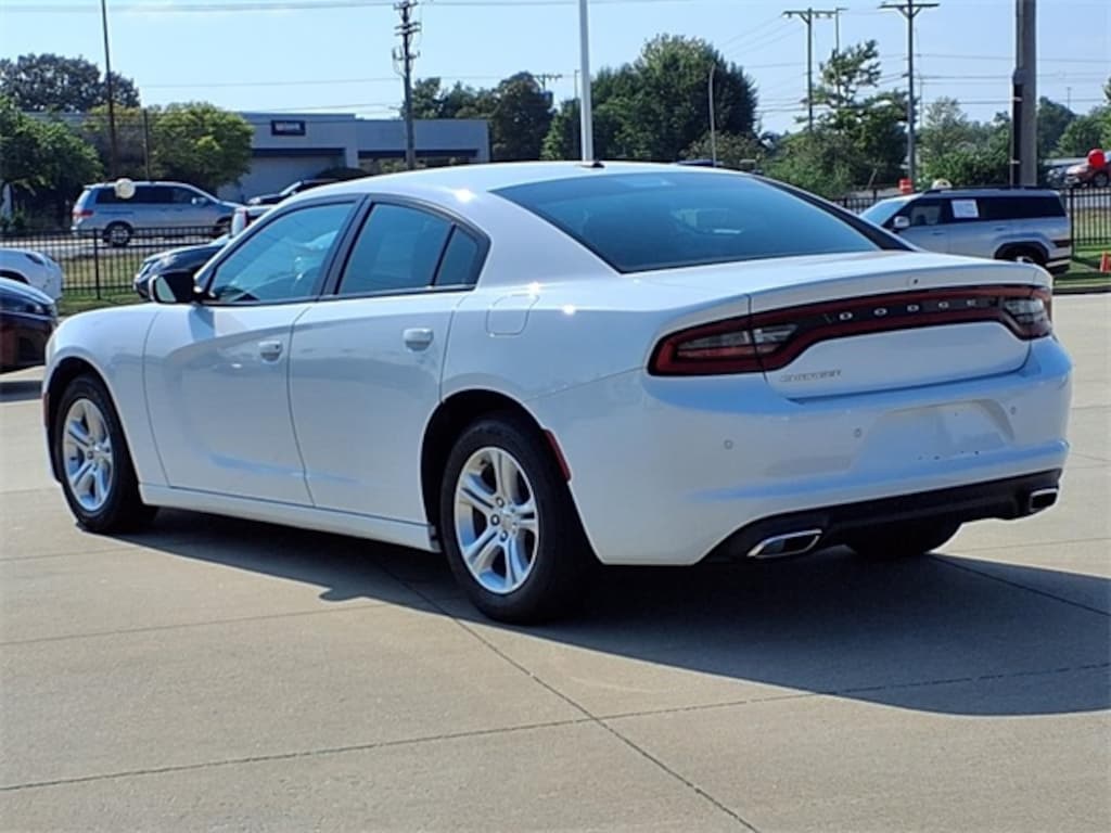 Used 2022 Dodge Charger SXT Sedan