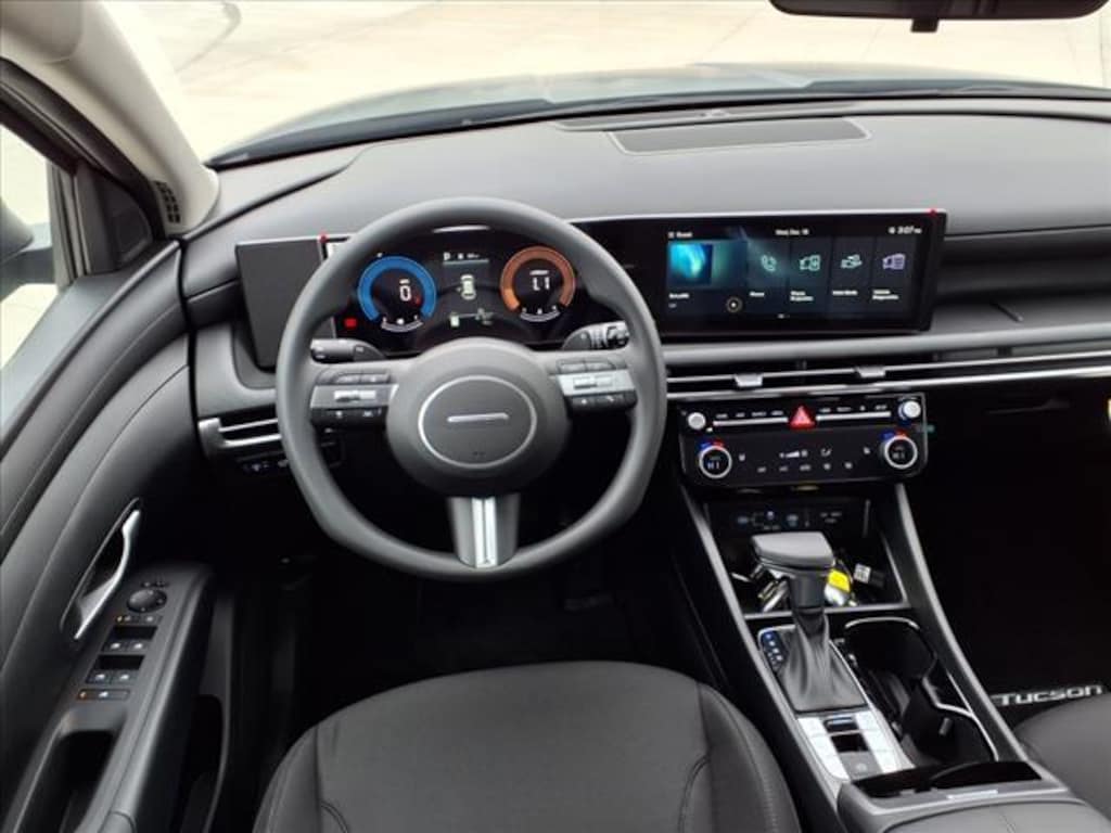 New 2025 Hyundai Tucson SEL AWD SUV