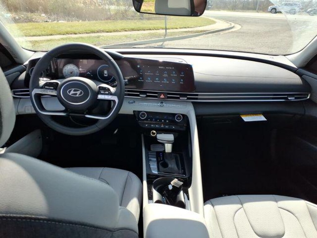 New 2026 Hyundai Elantra Limited Sedan