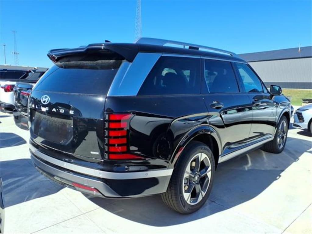 New 2026 Hyundai Palisade Limited AWD SUV