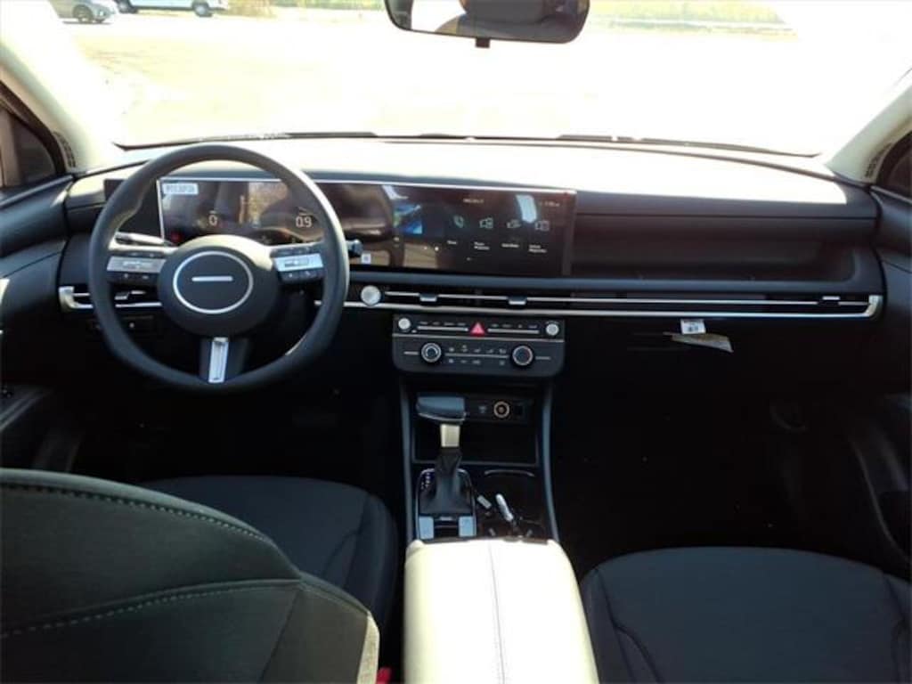 New 2026 Hyundai Tucson SE FWD SUV