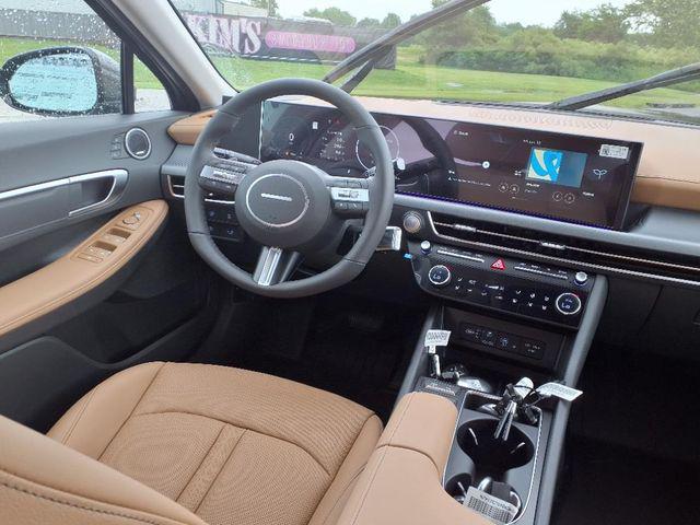 2025 Hyundai Sonata Hybrid Limited - Photo 7