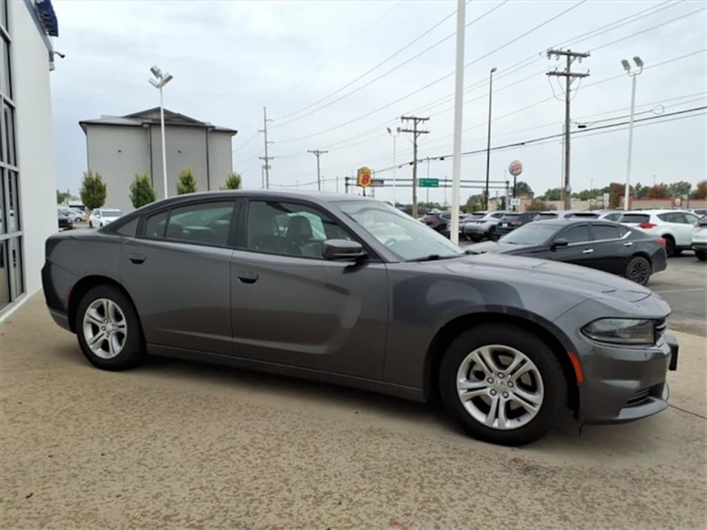 Used 2022 Dodge Charger SXT Sedan