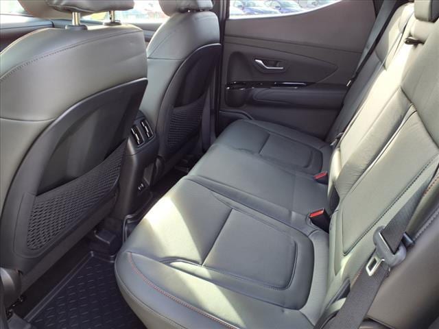 2025 Hyundai Santa Cruz Limited - Photo 13