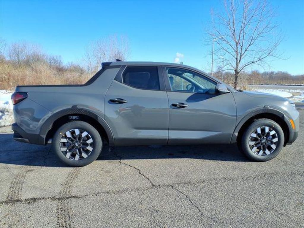 New 2026 Hyundai Santa Cruz SE FWD Truck