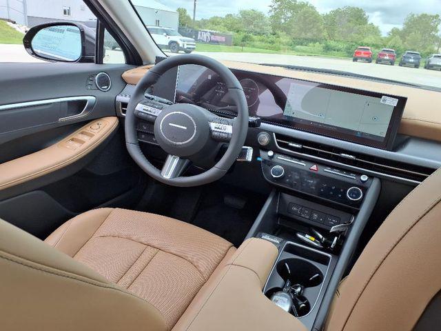 2025 Hyundai Sonata Hybrid Limited - Photo 7