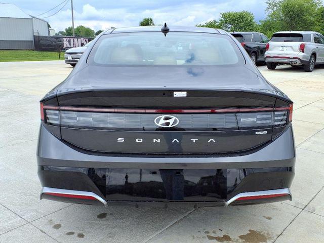 2025 Hyundai Sonata Hybrid Limited - Photo 20