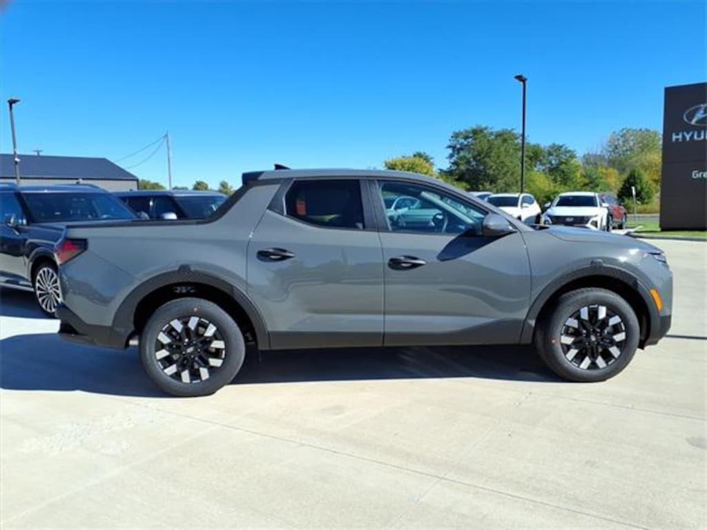 New 2026 Hyundai Santa Cruz SE AWD Truck