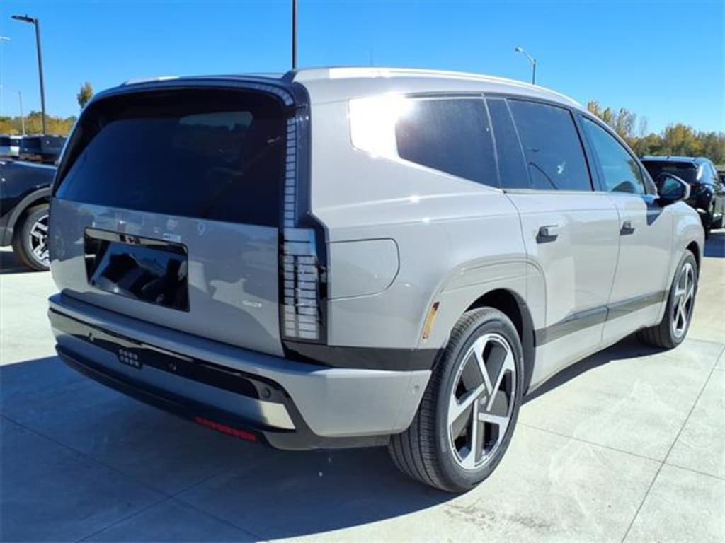 New 2026 Hyundai IONIQ 9 Performance Calligraphy SUV