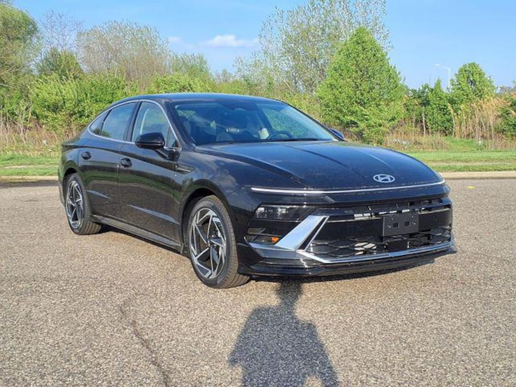 New 2026 Hyundai Sonata SEL Sport Sedan
