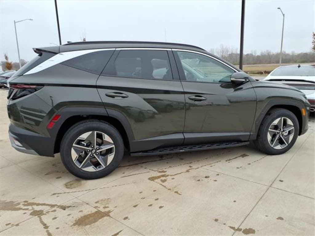 New 2026 Hyundai Tucson SEL Premium FWD SUV