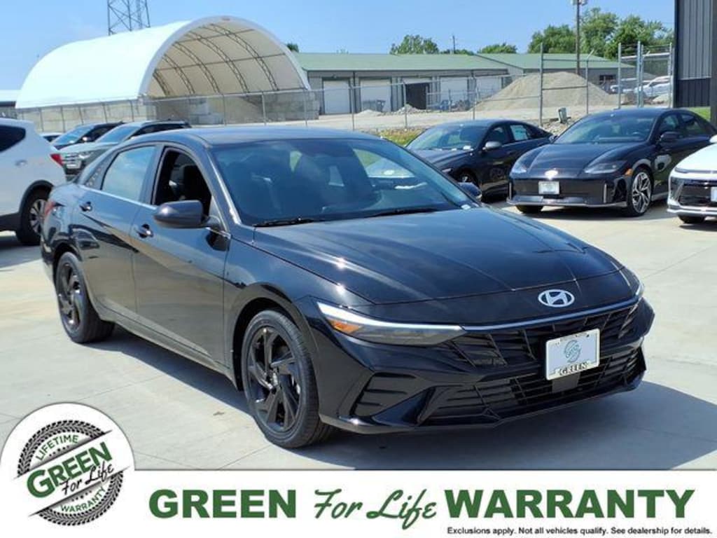New 2026 Hyundai Elantra SEL Sport Premium Sedan