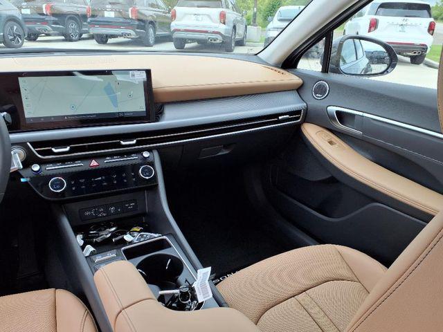 2025 Hyundai Sonata Hybrid Limited - Photo 6