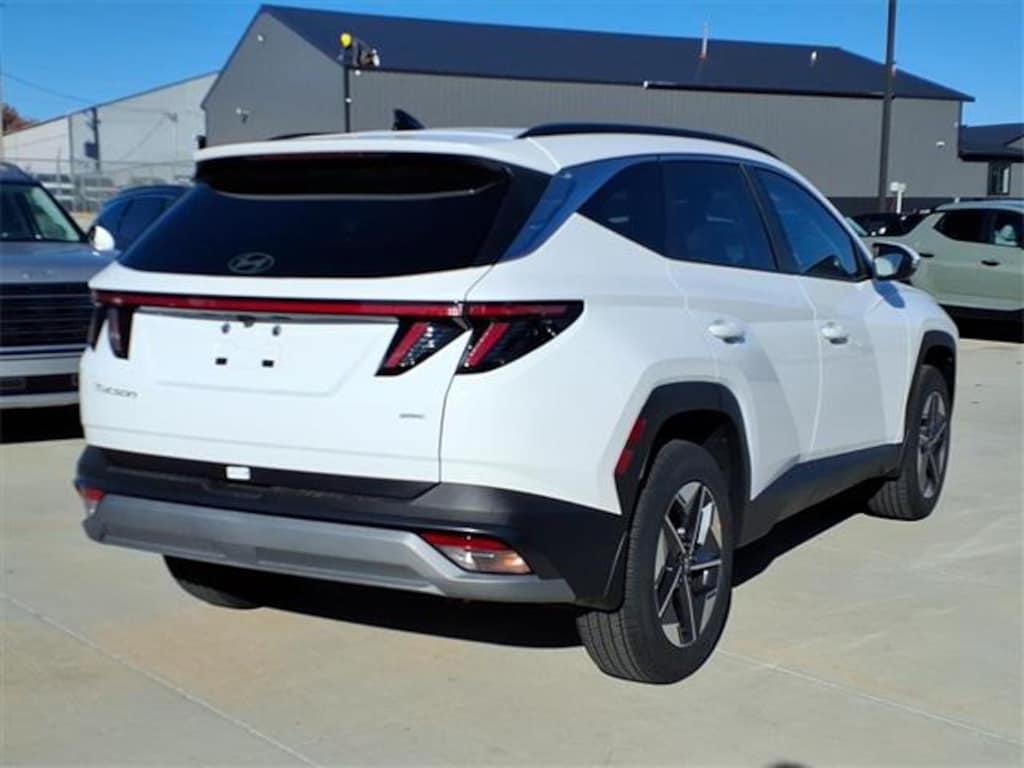 New 2026 Hyundai Tucson SEL Premium AWD SUV