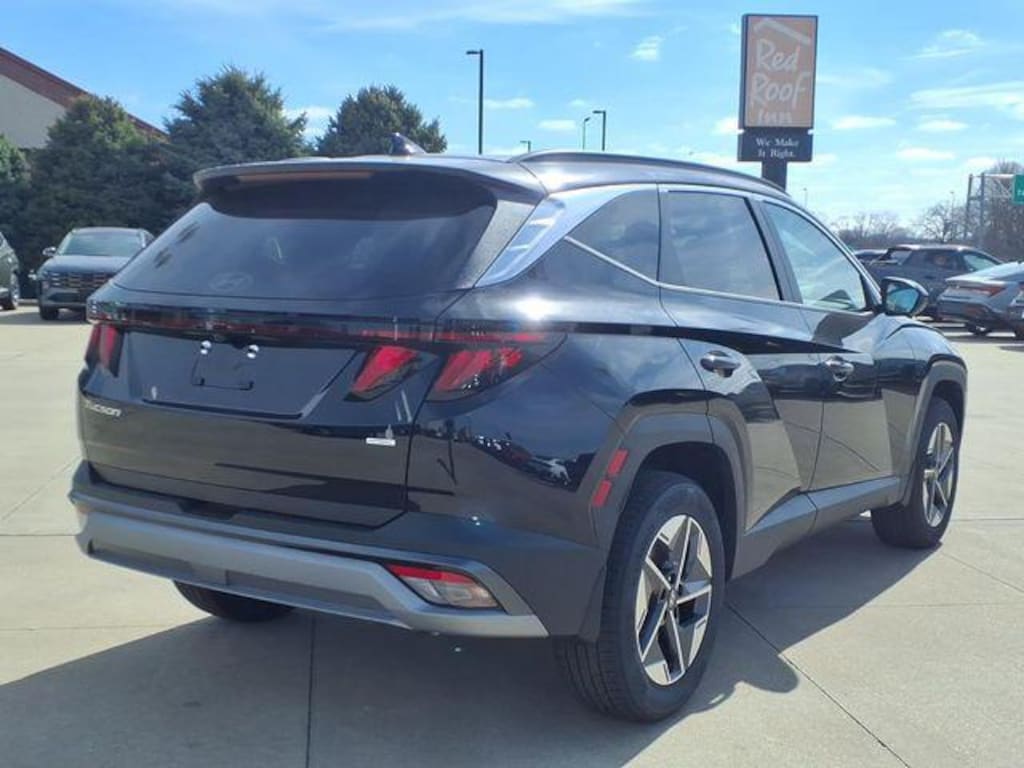 New 2026 Hyundai Tucson SEL AWD SUV