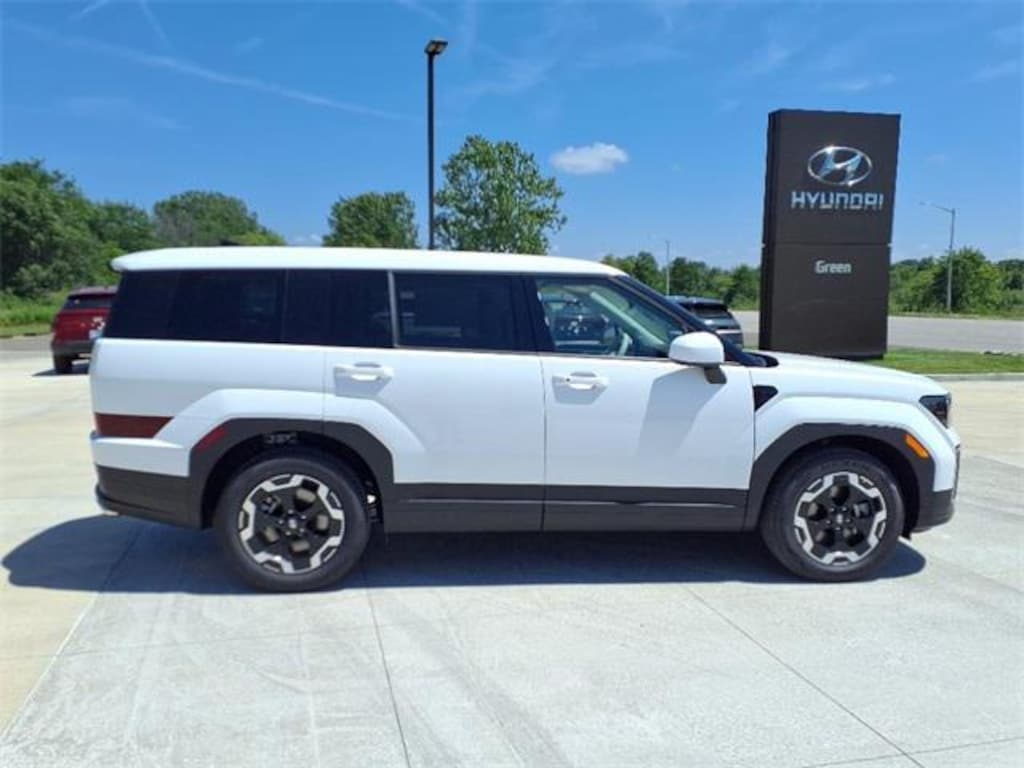 New 2026 Hyundai Santa Fe SE FWD SUV