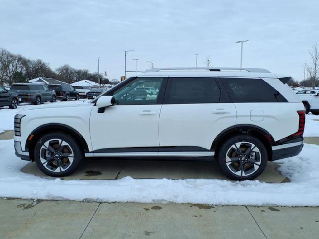New 2026 Hyundai Palisade Limited FWD SUV
