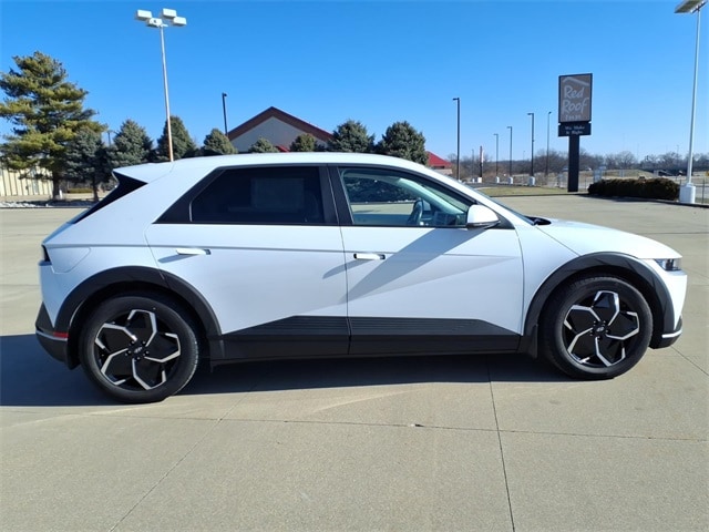 Certified 2023 Hyundai IONIQ 5 SEL with VIN KM8KNDAF3PU155029 for sale in Springfield, IL