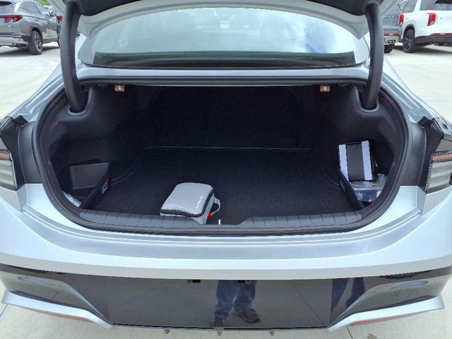 2025 Hyundai Sonata Hybrid SEL - Photo 22