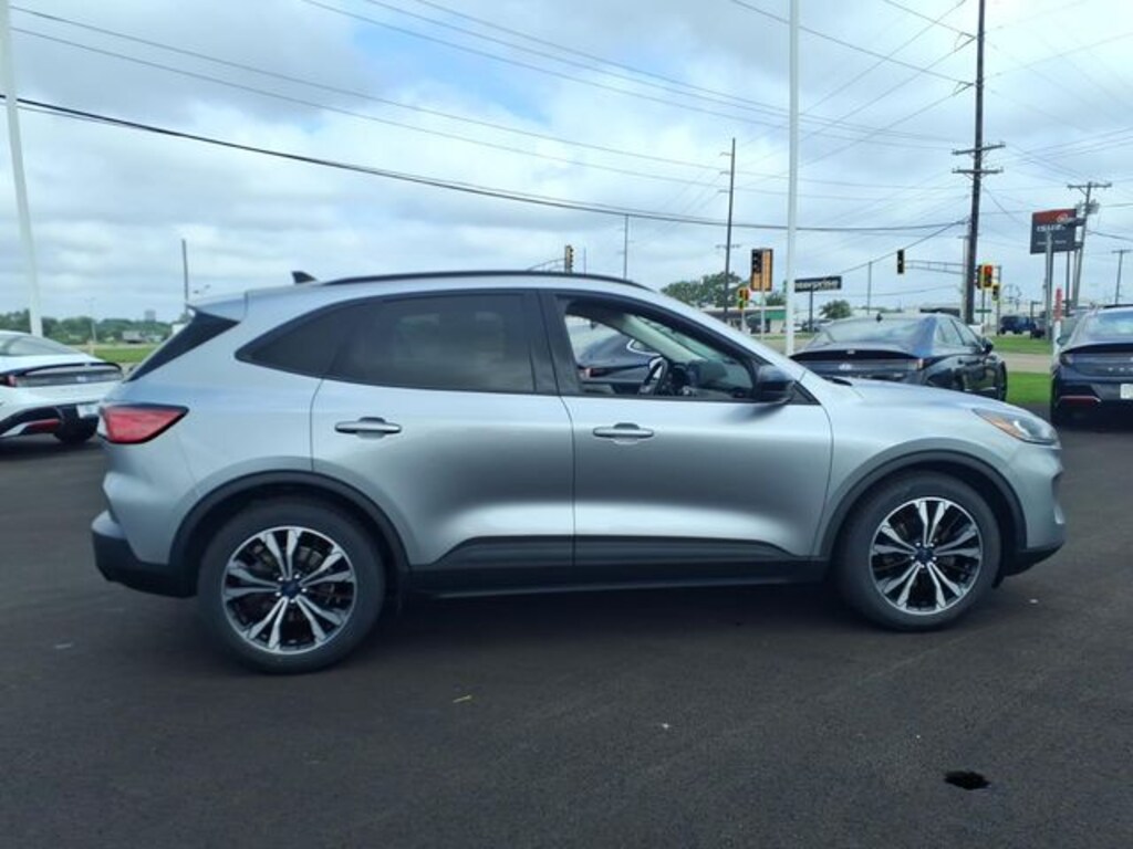 Used 2022 Ford Escape SE SUV