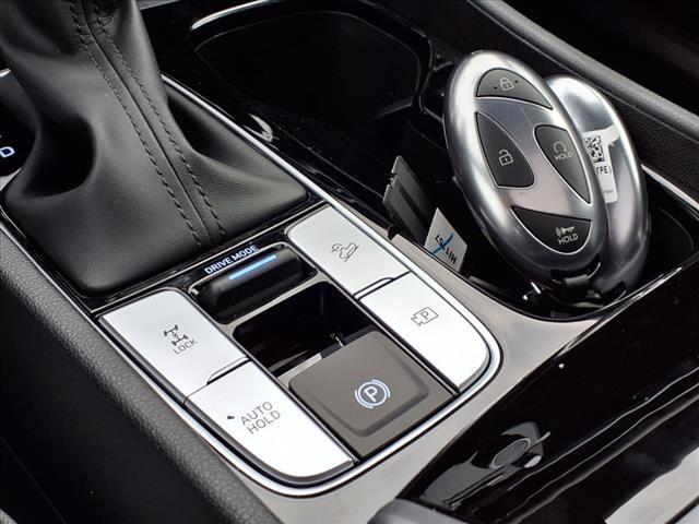 2025 Hyundai Santa Cruz Limited - Photo 13