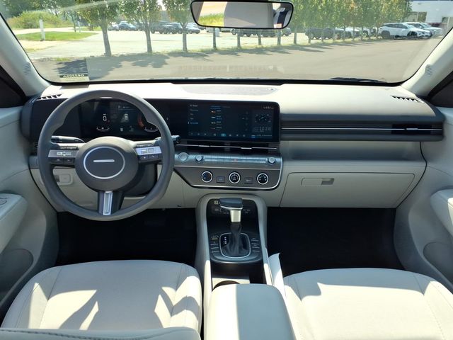2025 Hyundai Kona SE - Photo 7