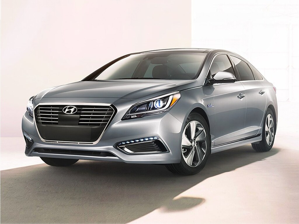 Used 2016 Hyundai Sonata Hybrid SE Sedan