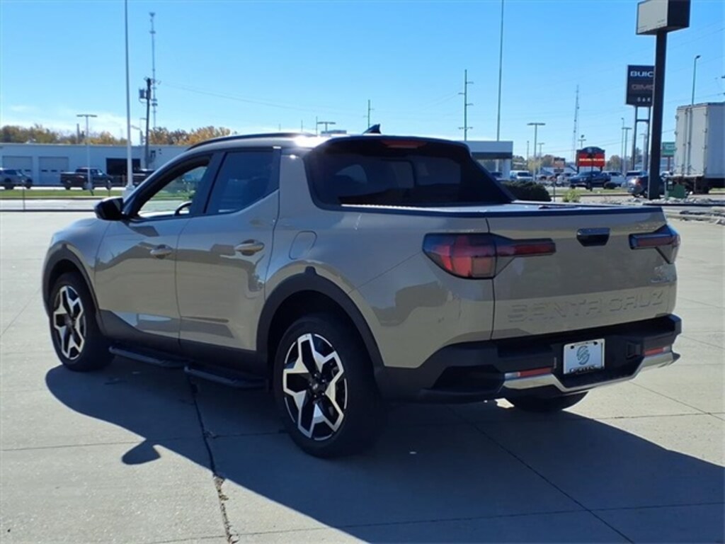 Certified 2024 Hyundai Santa Cruz Limited Truck