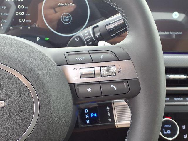 2025 Hyundai Sonata Hybrid Limited - Photo 13