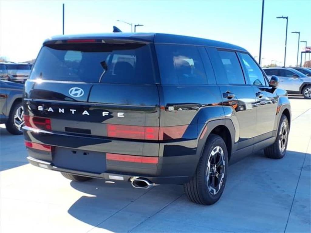 New 2026 Hyundai Santa Fe SE FWD SUV