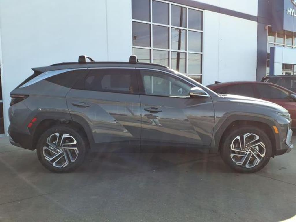 New 2026 Hyundai Tucson Limited AWD SUV