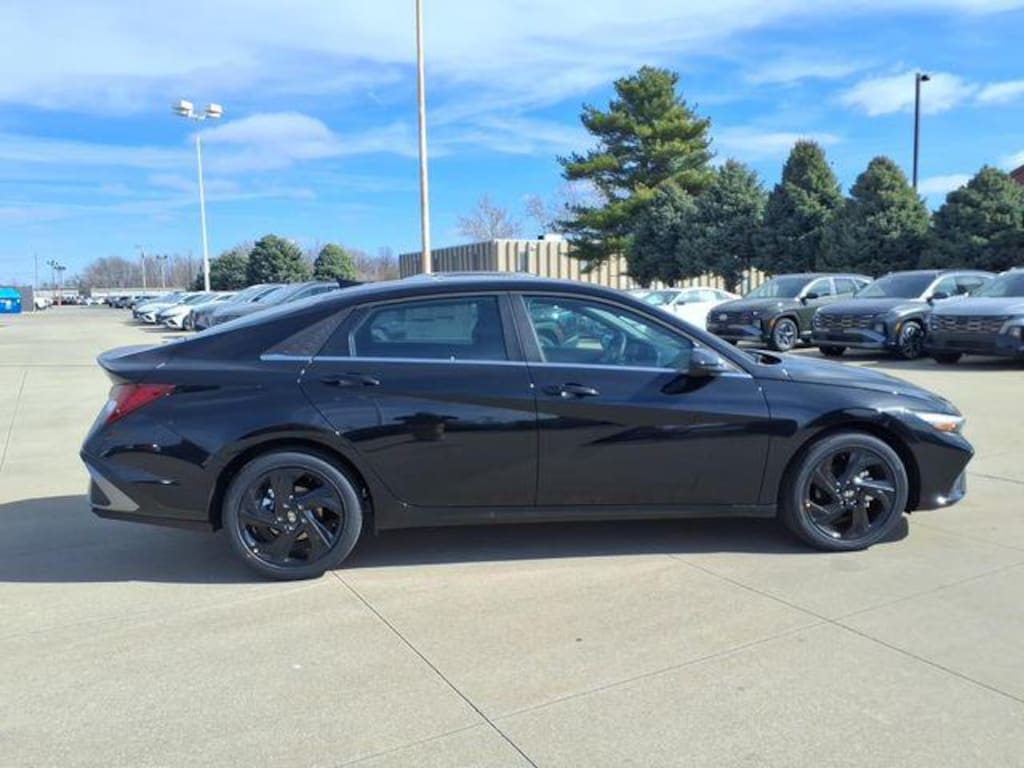 New 2026 Hyundai Elantra SEL Sport Sedan