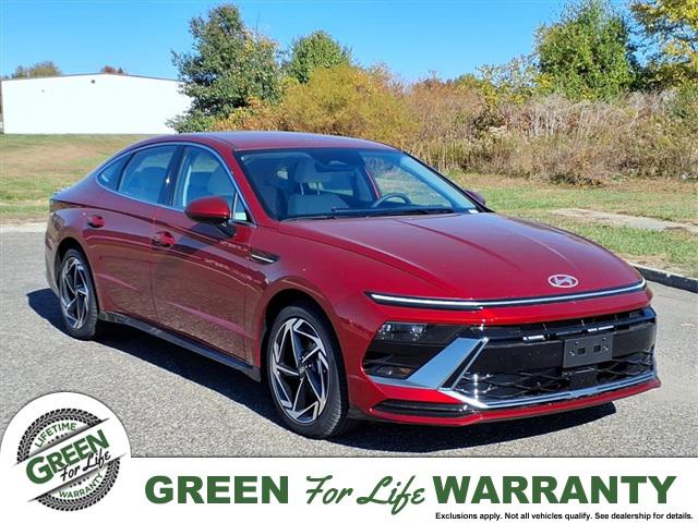 2026 Hyundai Sonata SEL's photo