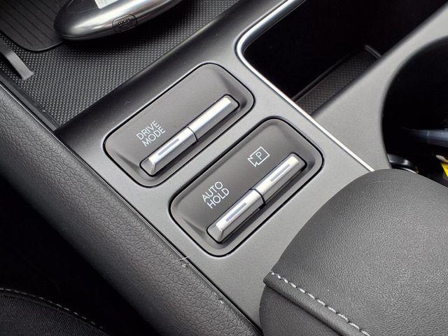 2025 Hyundai Sonata Hybrid SEL - Photo 15
