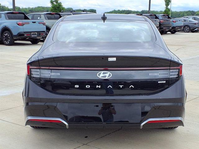 2025 Hyundai Sonata Hybrid SEL - Photo 19