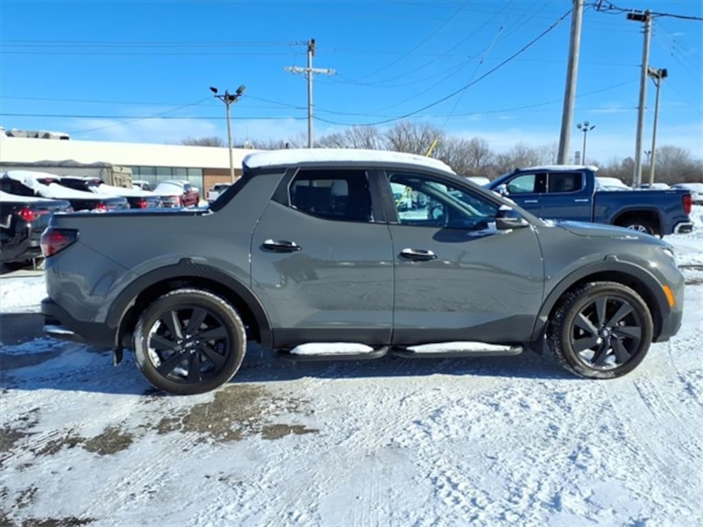 Certified 2023 Hyundai Santa Cruz Night Truck