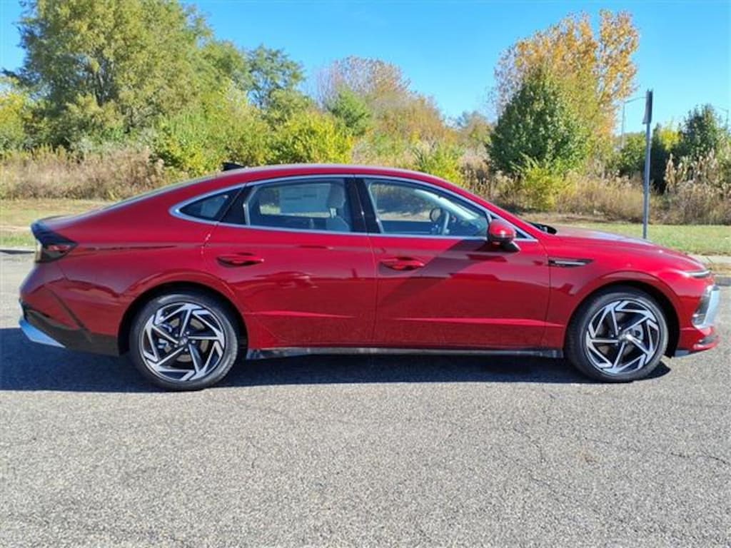 New 2026 Hyundai Sonata SEL Sport Sedan