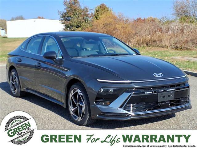 2026 Hyundai Sonata SEL AWD's photo