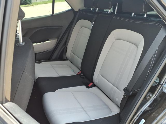 2025 Hyundai Venue SEL - Photo 22