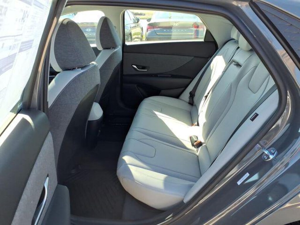 New 2026 Hyundai Elantra Limited Sedan