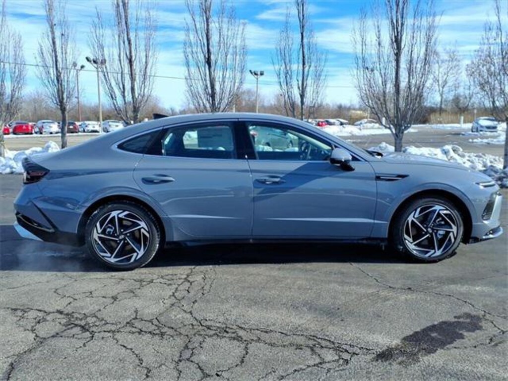 New 2026 Hyundai Sonata SEL Sport Sedan