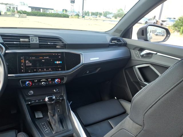 2020 Audi Q3 S Line Prestige - Photo 6