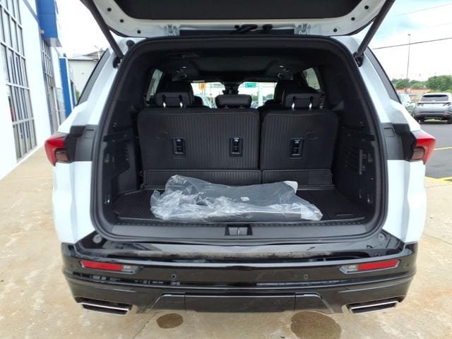 2026 Buick Enclave Sport Touring - Photo 19