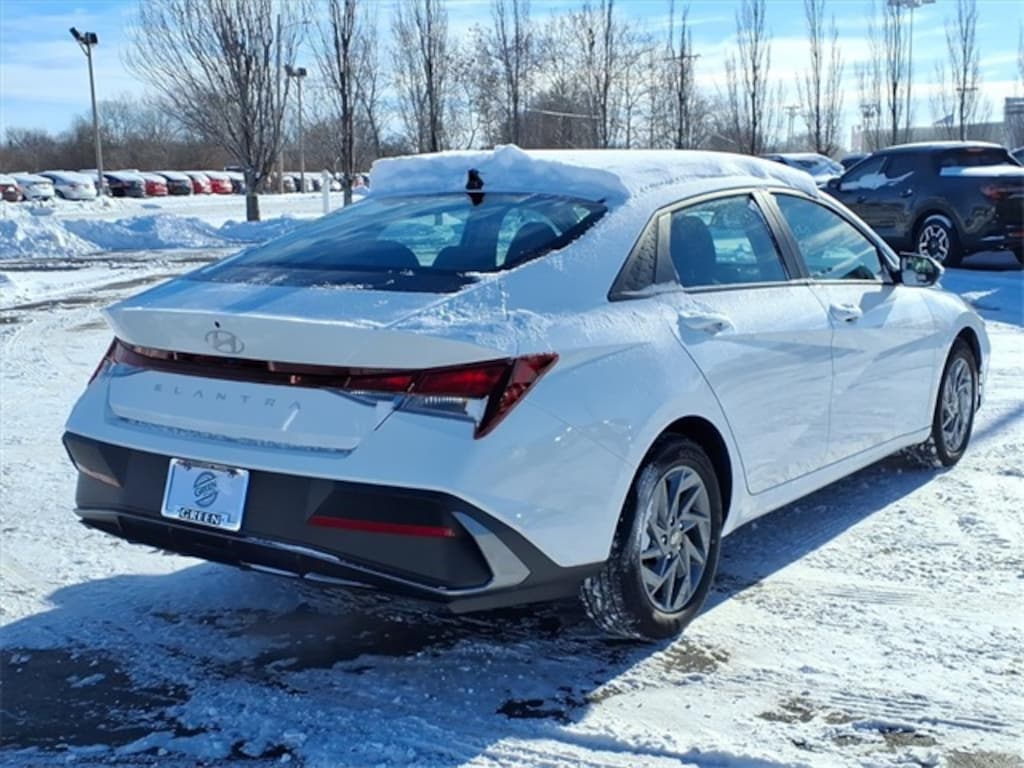 Certified 2024 Hyundai Elantra SEL Sedan