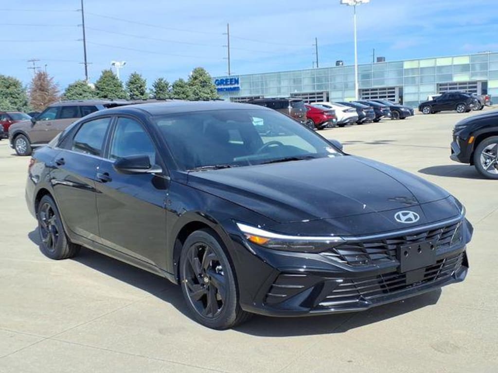 New 2026 Hyundai Elantra SEL Sport Sedan