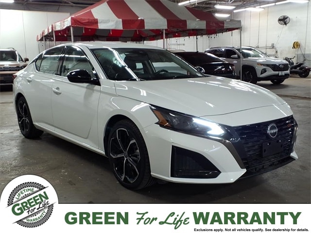 2024 Nissan Altima SR