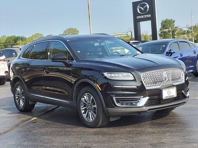 Used 2019 Lincoln Nautilus Select with VIN 2LMPJ6K90KBL47453 for sale in Springfield, IL